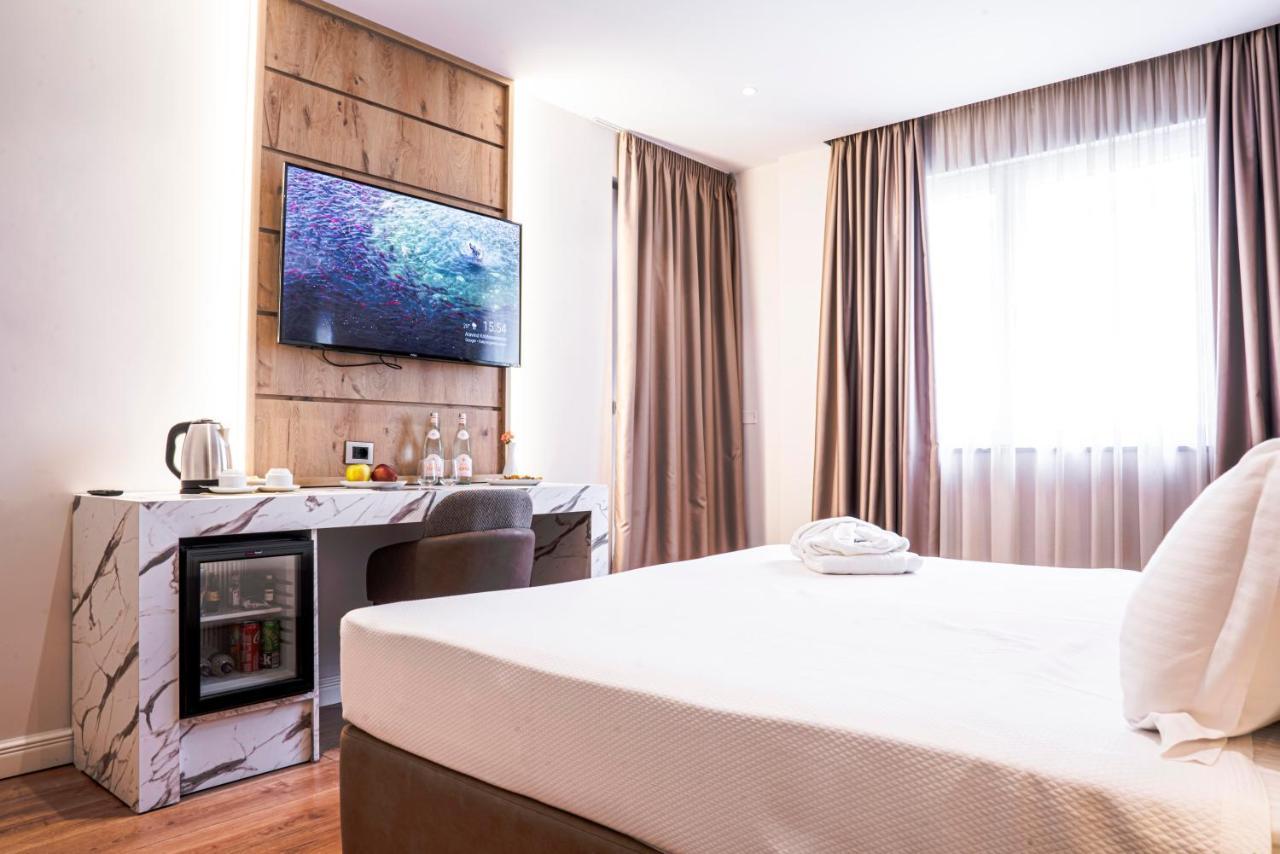 Amfora & Hotel Durrës