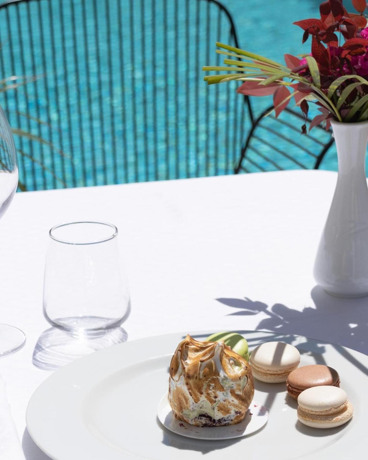 Amfora & Hotel Durres